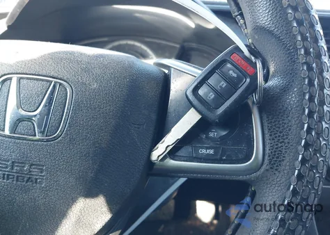 2018 Honda Civic Lx z USA, uszkodzony, nr VIN 2HGFC2F53JH513225